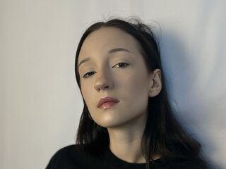 AccaBelow cam livejasmin