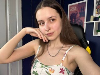 AliceDallis jasmine shows