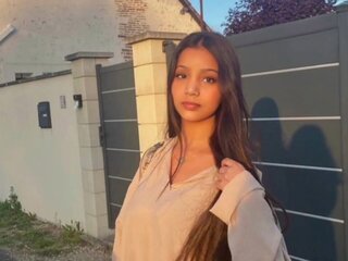 AmairaSingh naked nude