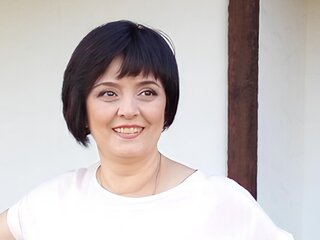 BrandiBlack online cam