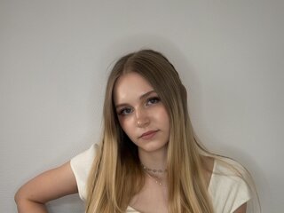 CandiMalott nude shows