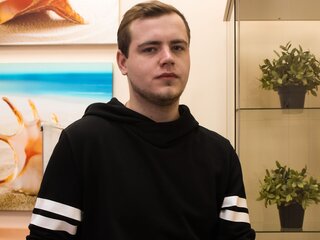 JarvisStrak live pictures