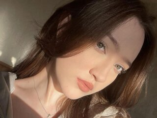 LisanBrown naked livejasmin