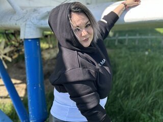 MikyVesela xxx livejasmin