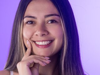 ValentinaForest livesex livejasmin